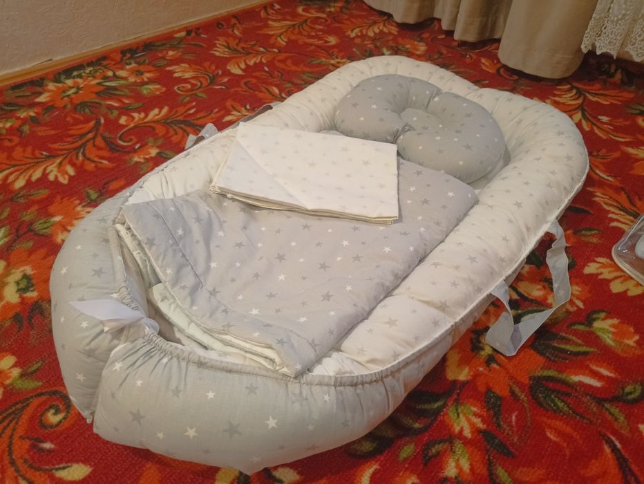Кокон для новорожденных