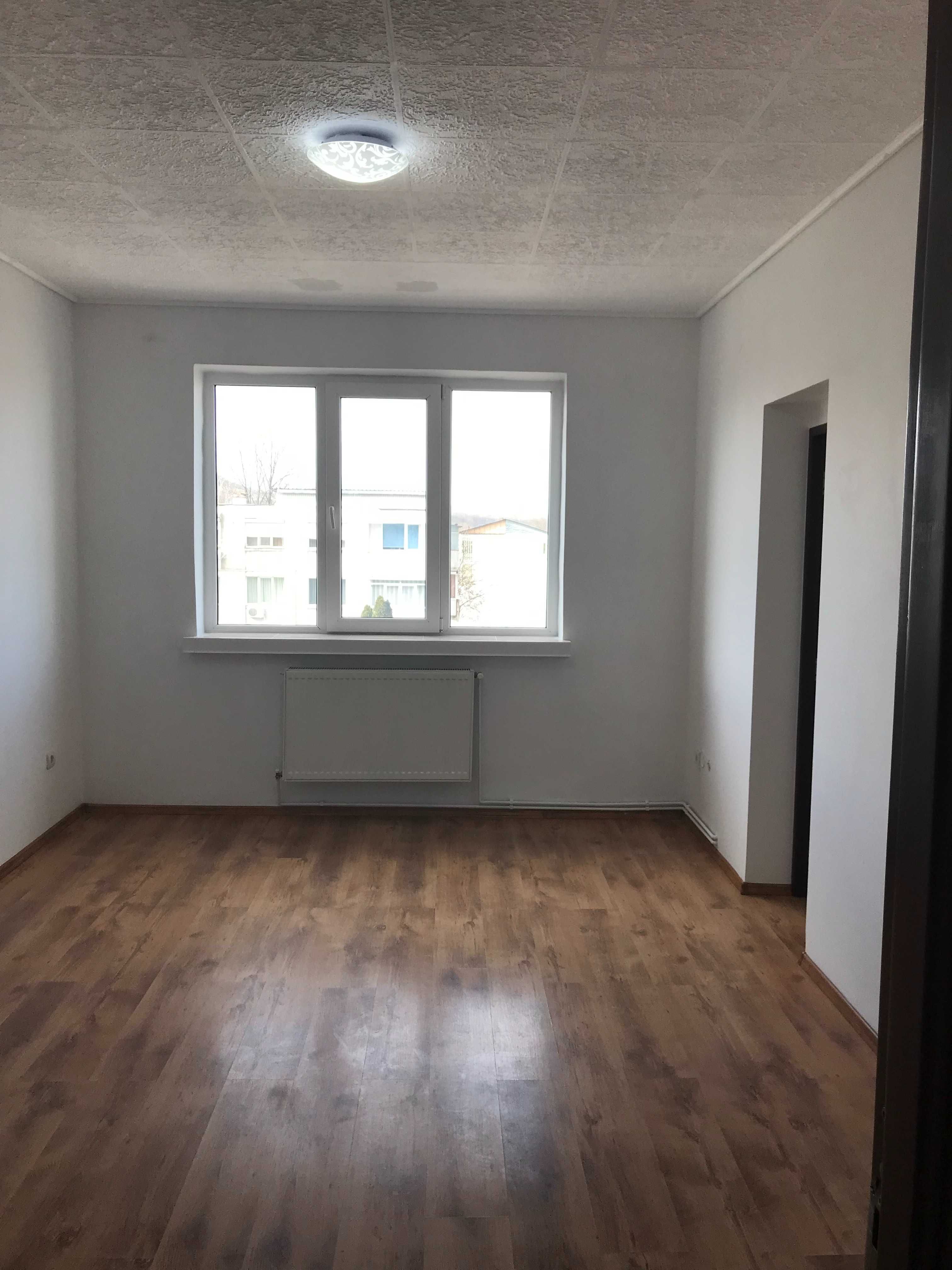 apartament 3 camere de vanzare in Onesti centru judetul Bacau