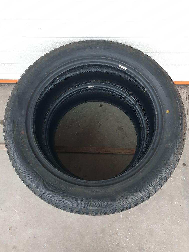 Всесезони гуми 2 броя BERLIN TIRES 4Seasons 235 55 R19 дот 0922