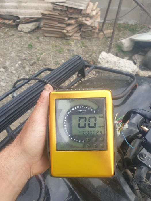 Vand bord atv bașhan nou nu folosit mult un an