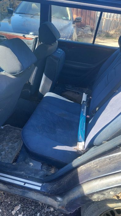 Mercedes e200 на части