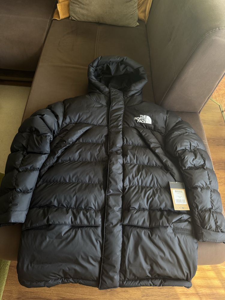 The north face оригинално яке M LIMBARA INS PARKA