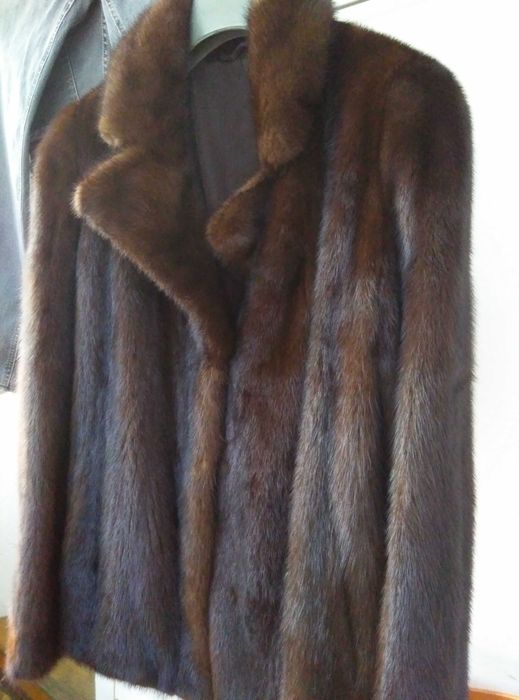 Продам норковую шубу