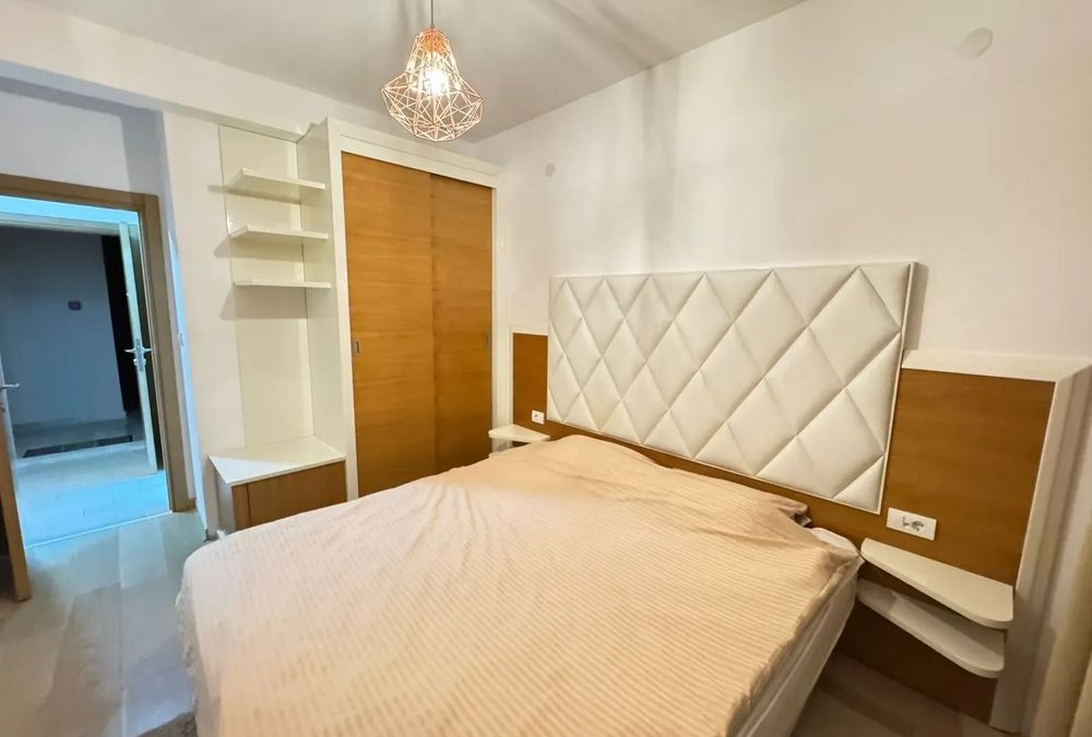 Продава се Двустаен апартамент в София, Дружба 1 - 65 кв.м за 1785 €/кв.м - Снимка #1