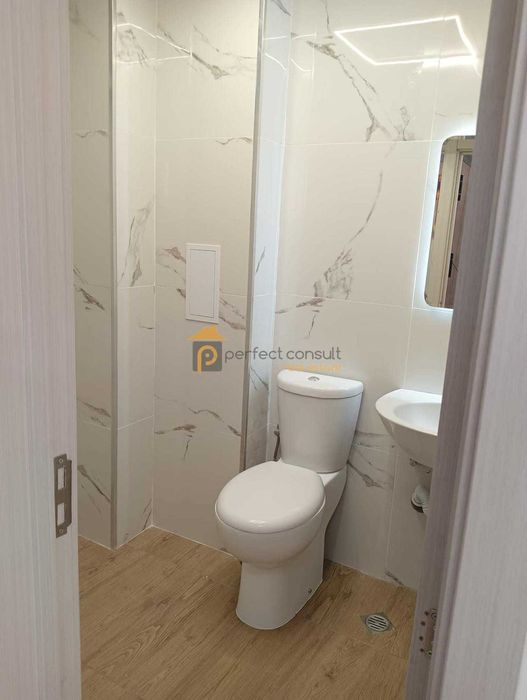 Продава се Двустаен апартамент в Пловдив, Южен - 69 кв.м за 1928 €/кв.м - Снимка #8