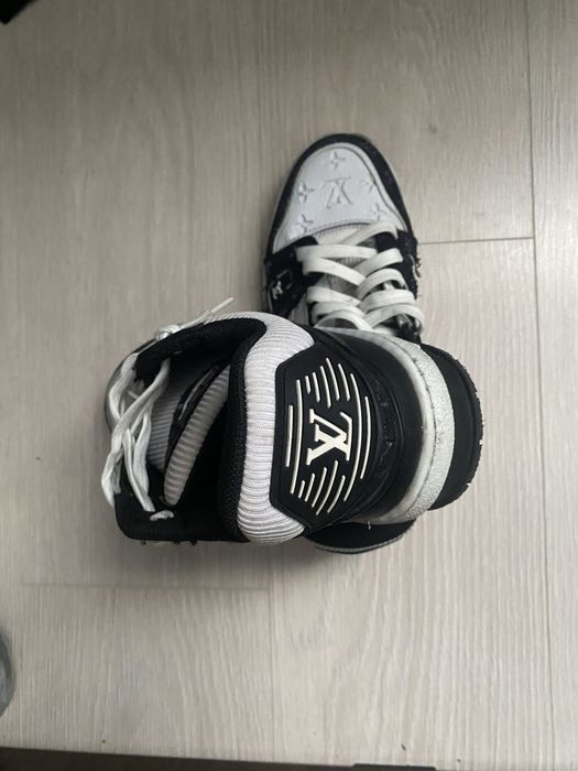 Louis vuitton trainer black