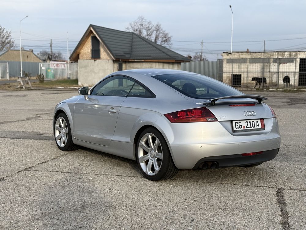 Audi TT TFSI 200 cp