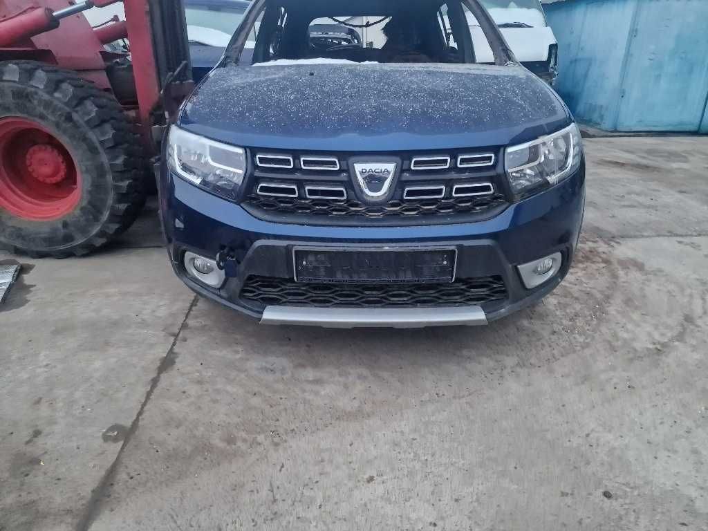 Dezmembrez Dacia Sandero 2 1.5 dci 2017 cod K9K-E6 euro 6 66 KW