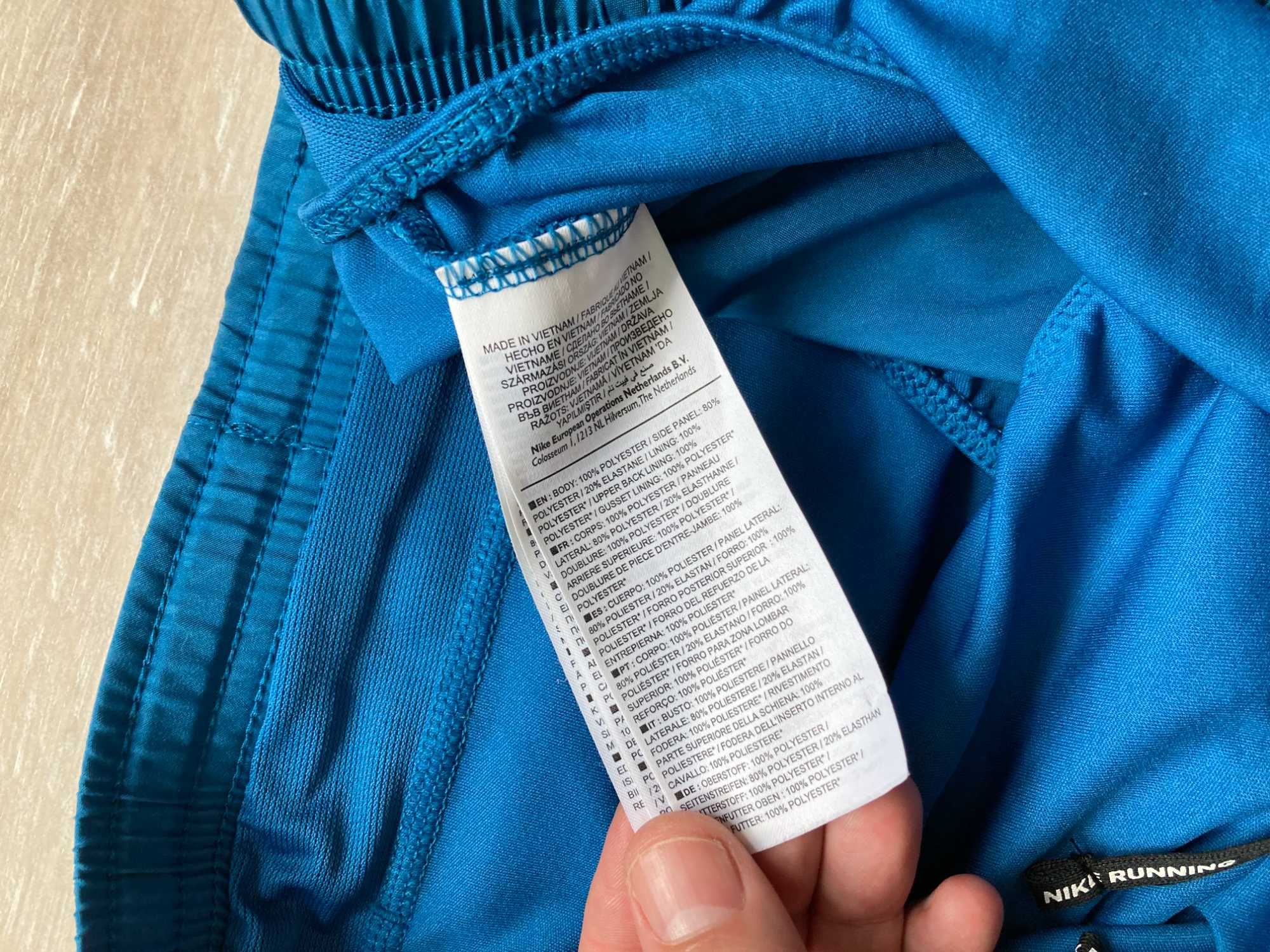 Найк Nike Dry Tempo Running женски къси панталони  шорти L