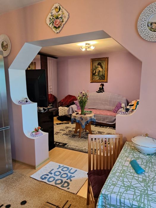 Apartament 4 camere  98mp