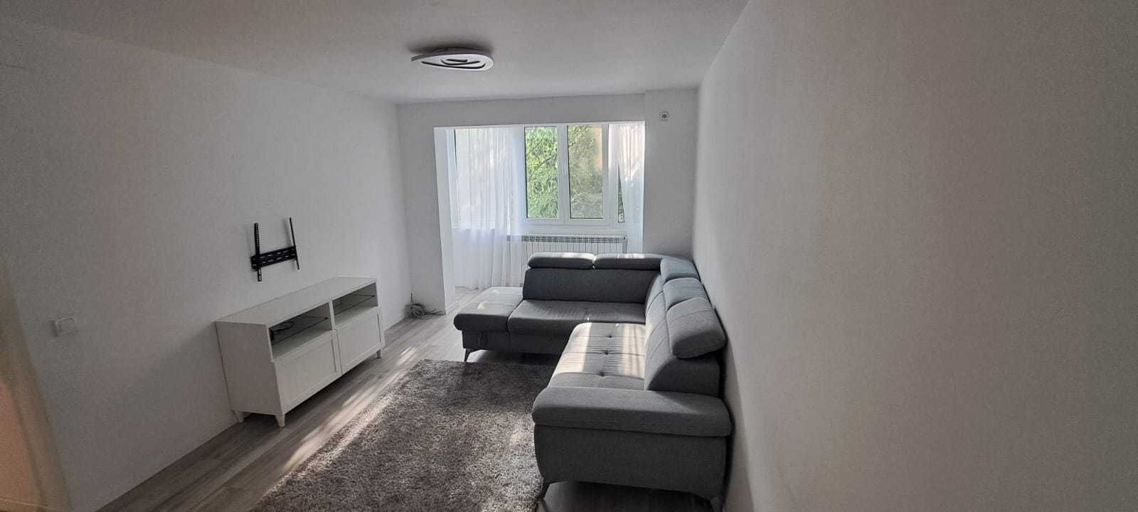 Apartament 3 camere, metrou Constantin Brancusi