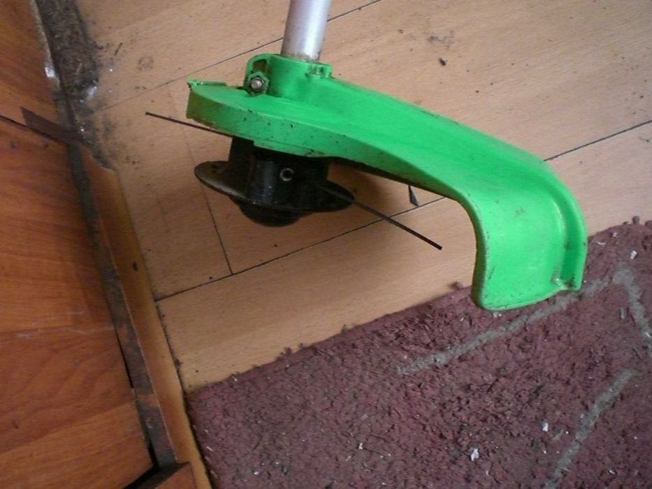 HUSQVARNA резачка за дърва за части