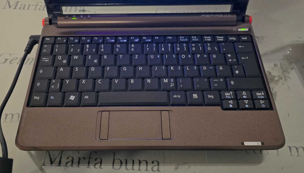Laptop mini core2duo - Acer Aspire One ZG5 - functional,instalat