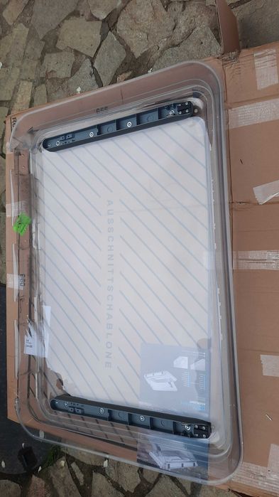 Вентилационен, покривен люк / капандура DOMETIC