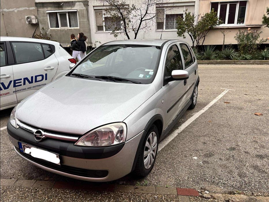 Opel Corsa сив металик