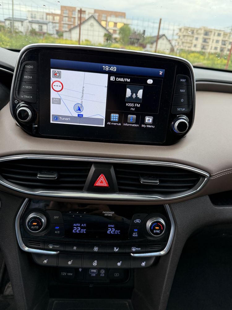 Hyundai Santa FE 4 an fabricatie 2021 impecabil
