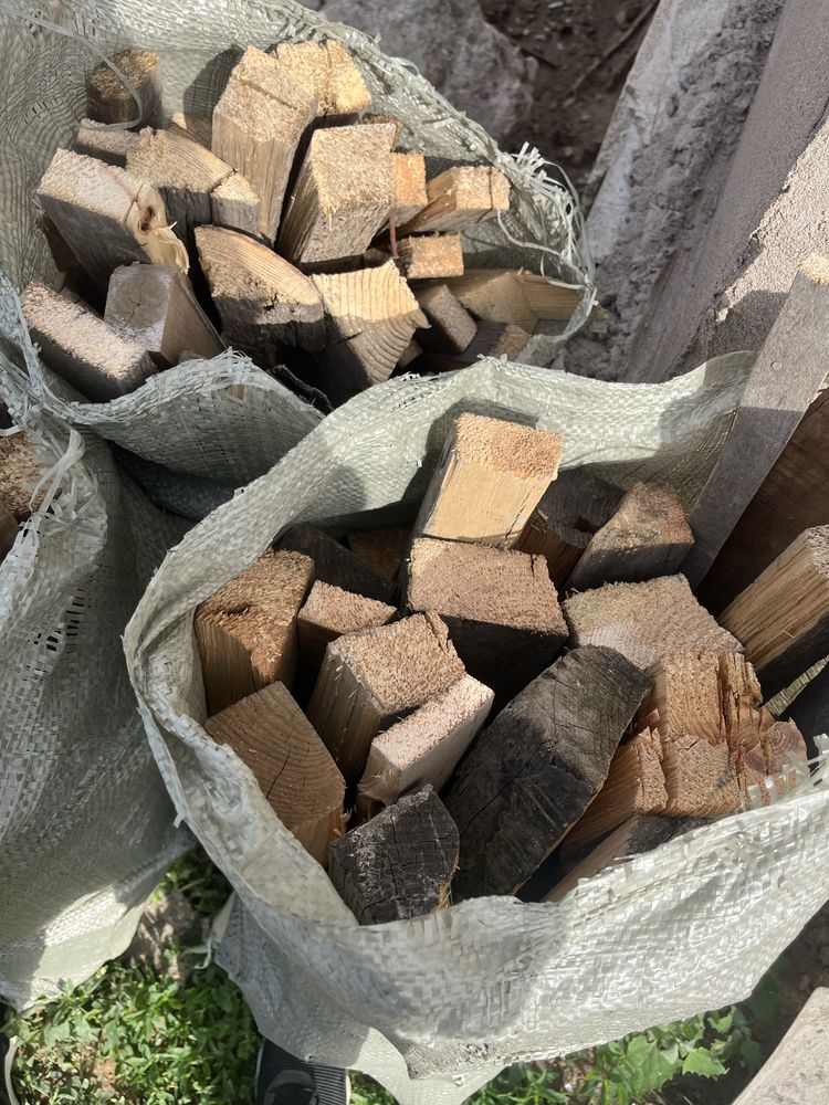 Продам дрова в мешках 1200
