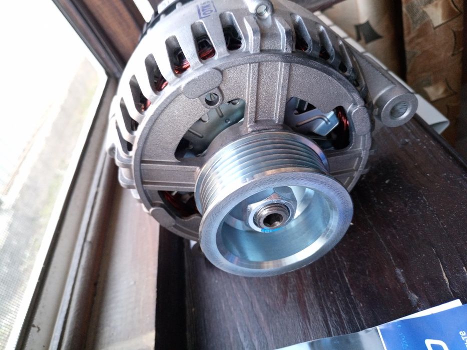 Продам генератор и форсунку на КамАЗ