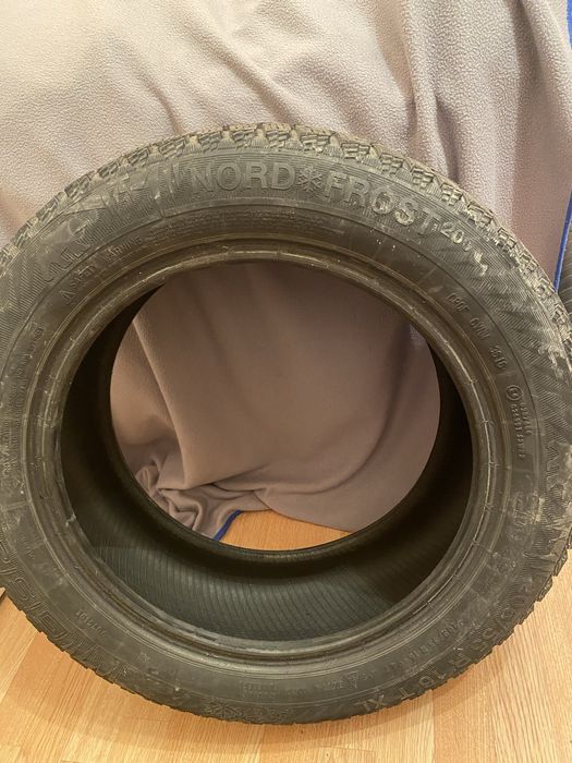 Срочно продается автошины 4 штуки, позвоните в любое время , торг есть