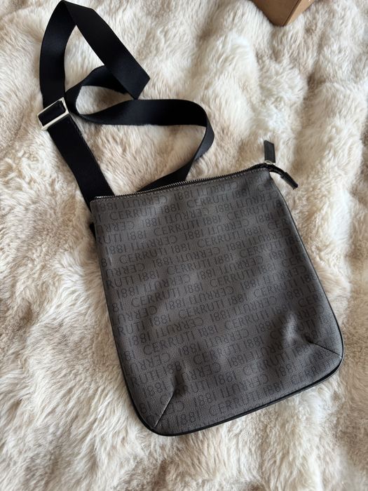 Мъжка чанта Cerruti 1881