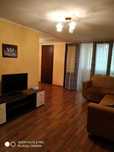 Срочно сдается 2/3/4 м.Космонавтов за 500