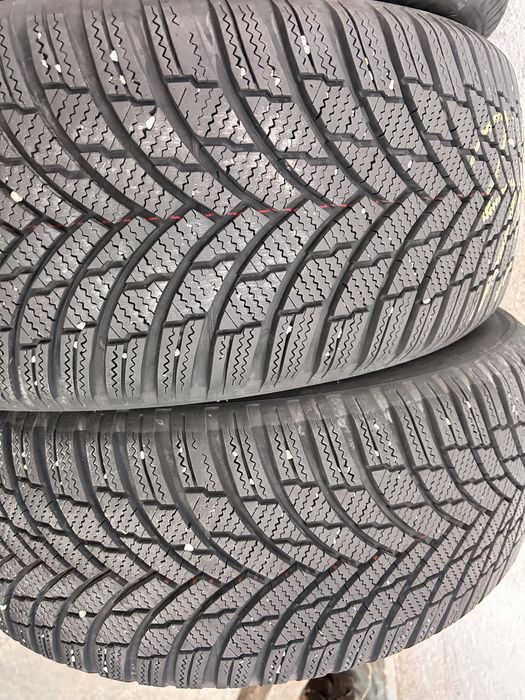 235/50/19 Firestone