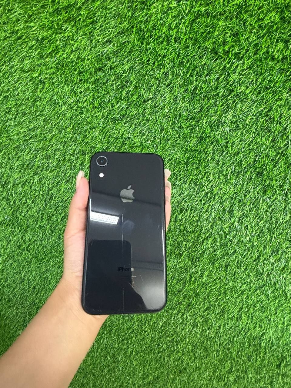 iPhone XR 64gb akb 82