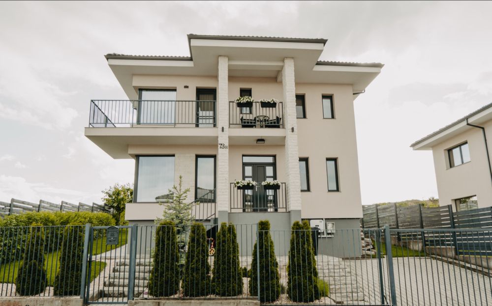 Vand casa individuala P+ E