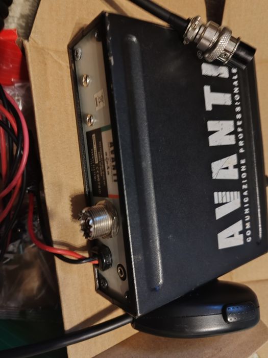 Stație auto emisie recepție