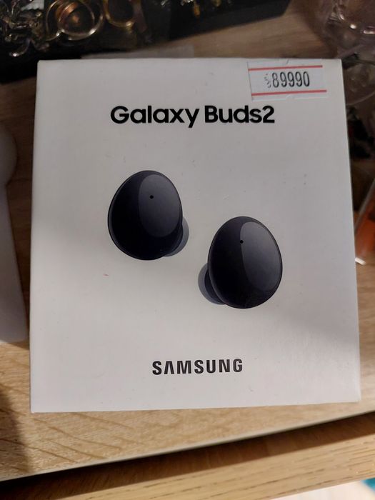 Продам наушники  Новые. Не б/у.