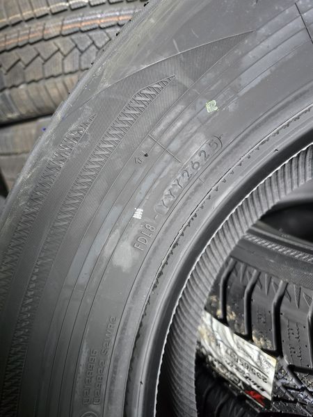 235/65/17 YOKOHAMA 4бр