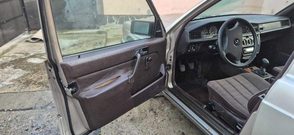 Piese mercedes w201, dezmembrari mercedes 190