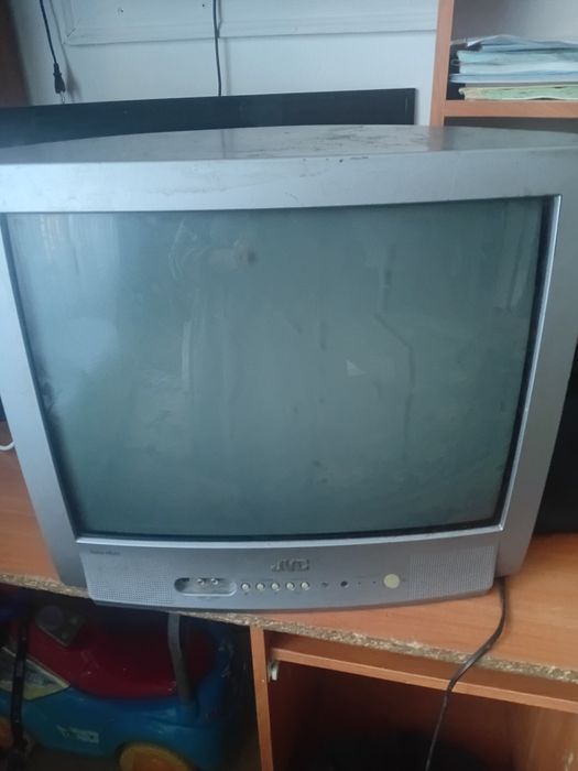 Телевизор  JVC продам
