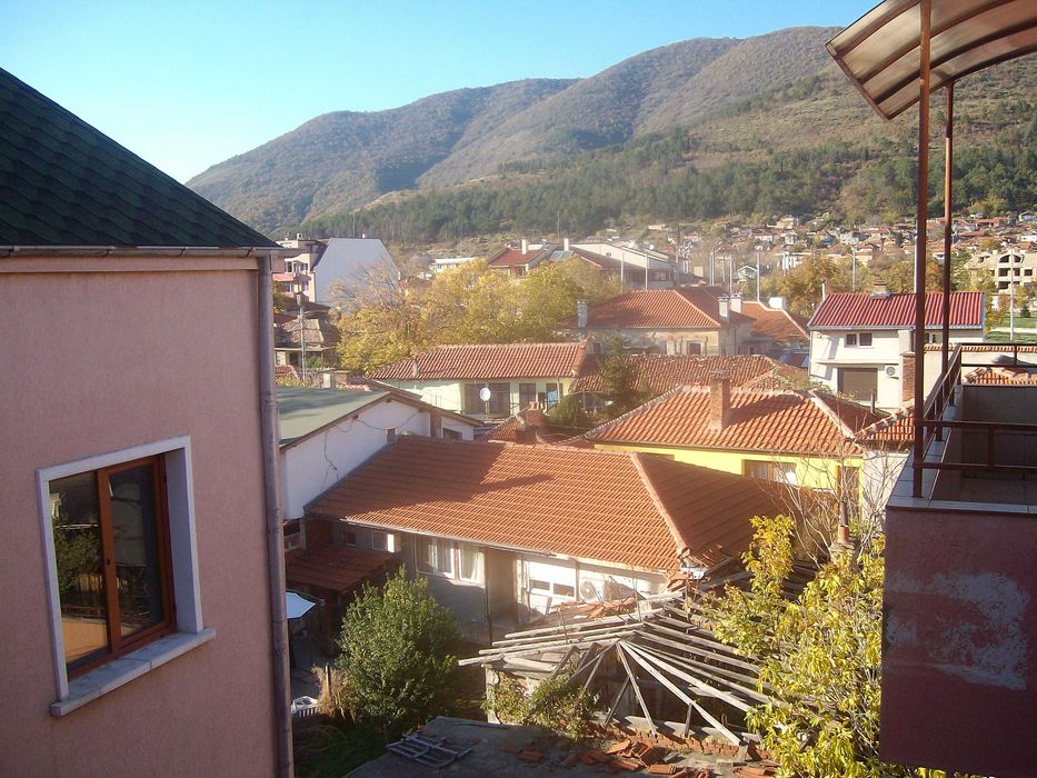 фотоапарат Praktica luxmedia 8303 8.2МРх 
редакция