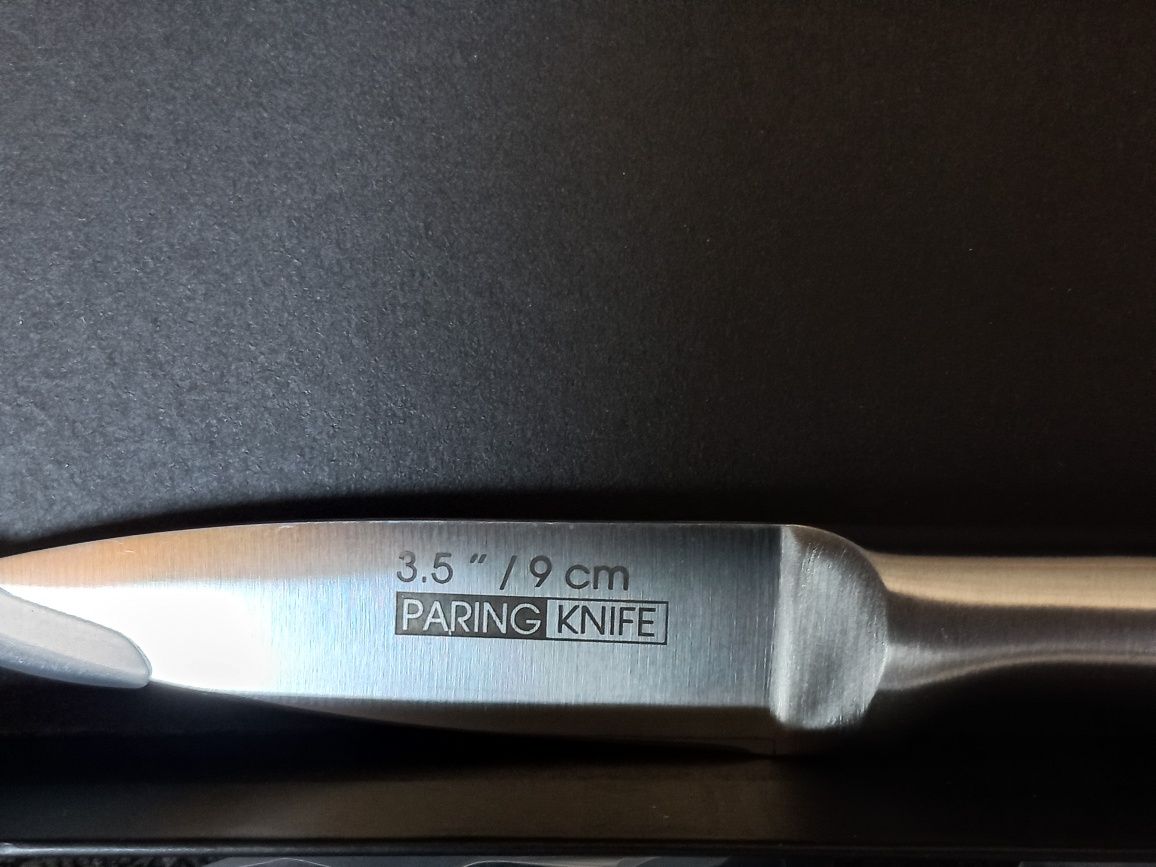 Продам набор кухонных ножей, новые!