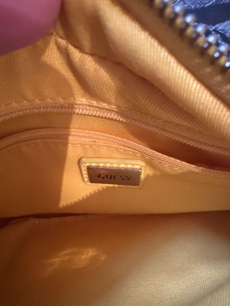 Чанта оригинална адидас,guess