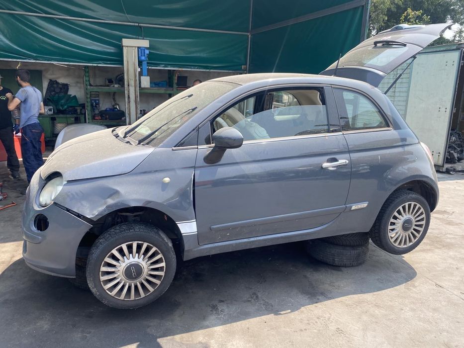 Fiat 500 1.2i НА ЧАСТИ!!!