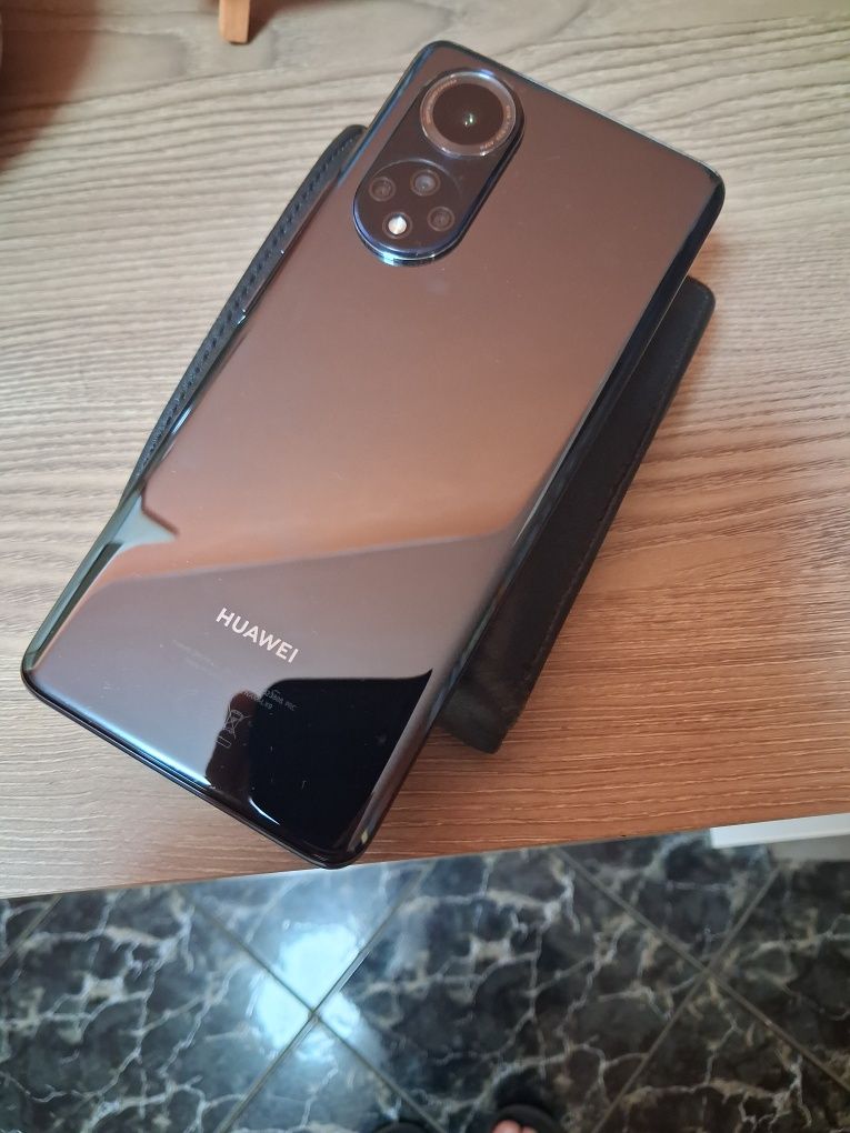 Телефон Huawei Nova 9