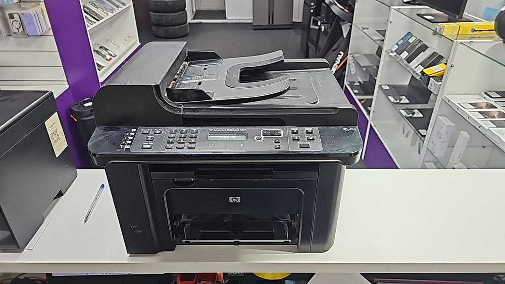 HP LaserJet 1536dnf MFP — МФУ  с автоматической двусторонней печатью