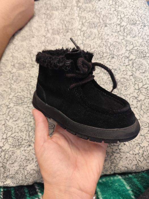 Ghete Zara mărime 22 piele întoarsă