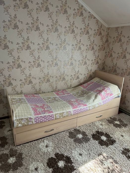 Диван 2шт новый без матраса