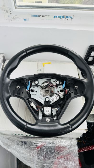 Volan sport BMW x3 F25 padele/vibratii