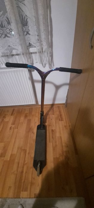 Trotineta tricuri facuta pe piese