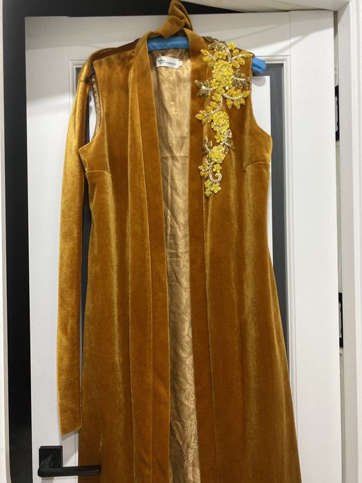 Бархатный камзол с поясом (ручная работа)