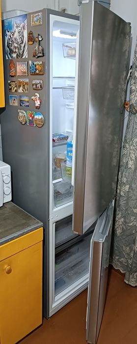 Холодильник Midea