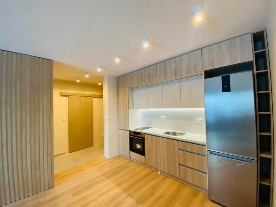 Продава се Двустаен апартамент в София, Младост 4 - 70 кв.м за 2372 €/кв.м - Снимка #6