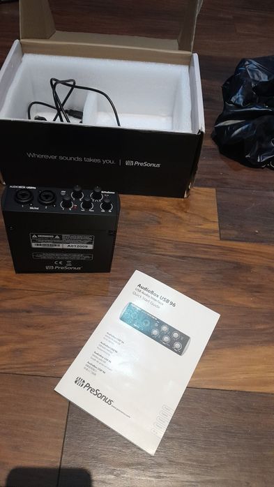 Аудио интерфейс външна звукова карта за подкаст и инфлуенсъри PreSonus