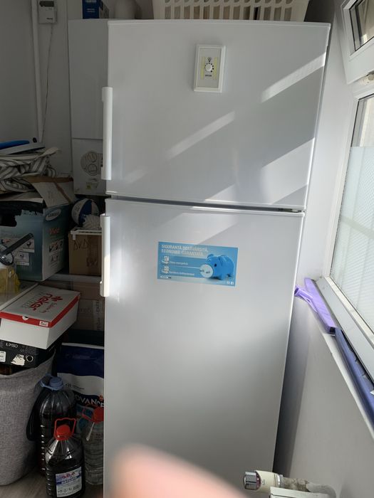 Ocazie,frigider cu congelator Arctic A+