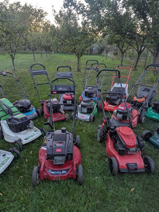 Masina de tuns iarba cu si fara  tractiune ,Honda , Briggs&Stratton