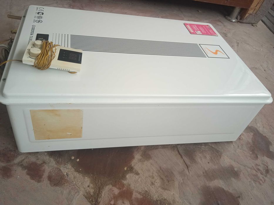 двухконтурный отопительный котёл Celtic-Селтик-в отличном  состоянии"